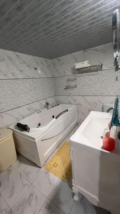 Luxurious Apartments At The Centre Of The City 사마르칸트 외부 사진